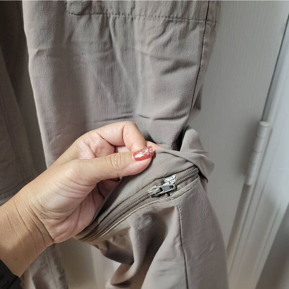 Mountain Hardwear Dynama Convertible  Utility Joggers Sz:12 - Picture 6 of 12